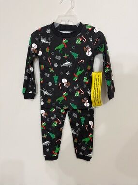 Kidgets Boys Size 24M 2 Piece Christmas Pajama Set, Cotton/ Polyester Brand new